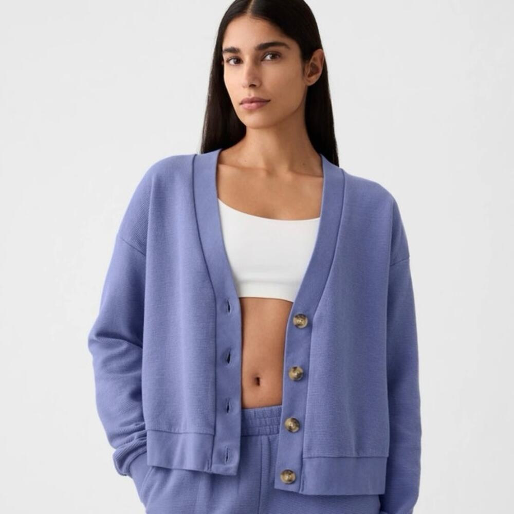 Gap textured cardigan 4 button cardigan 100% cotton size large